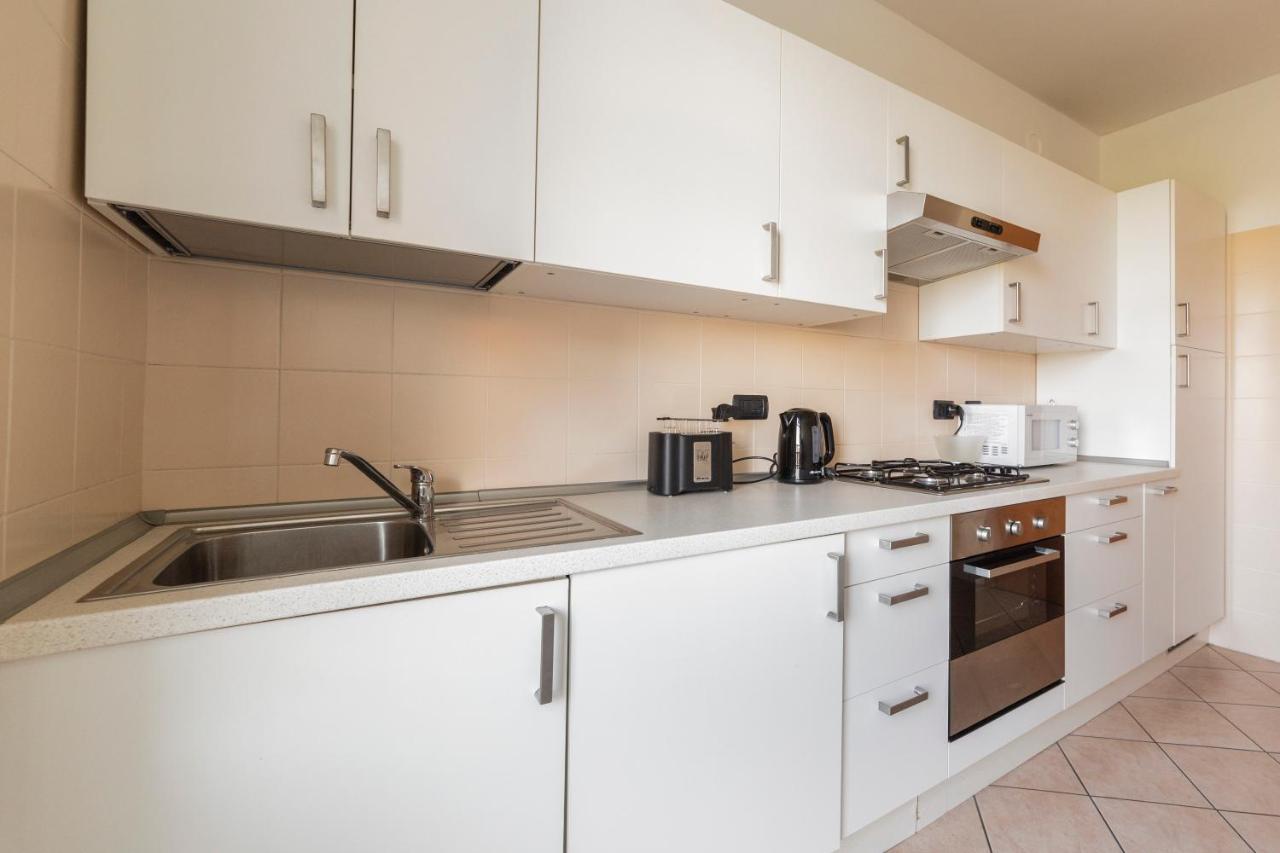 Milano Rogoredo Apt With Terrace!アパートメント エクステリア 写真