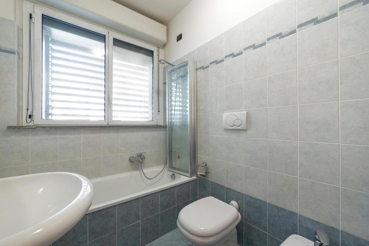 Milano Rogoredo Apt With Terrace!アパートメント エクステリア 写真