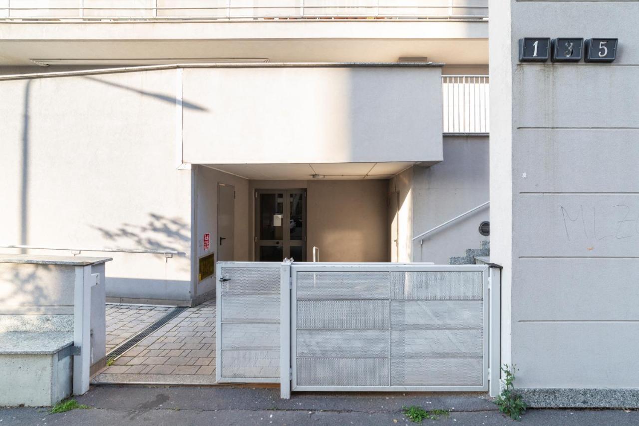 Milano Rogoredo Apt With Terrace!アパートメント エクステリア 写真